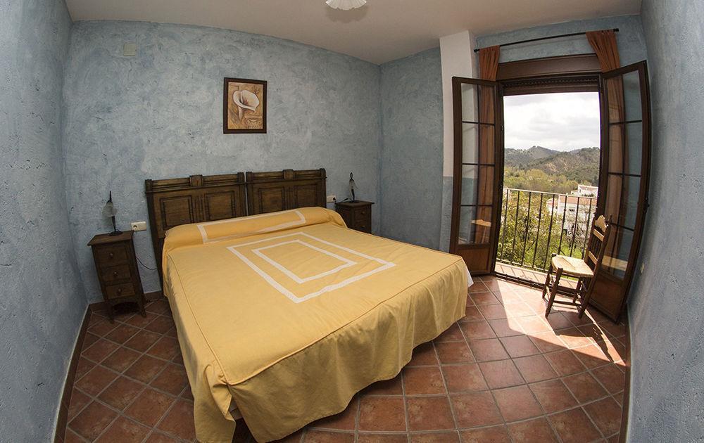 Aparthotel Rural 12 Canos 2*