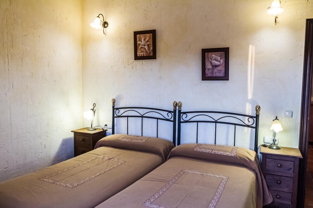 Aparthotel Rural 12 Canos Galaroza